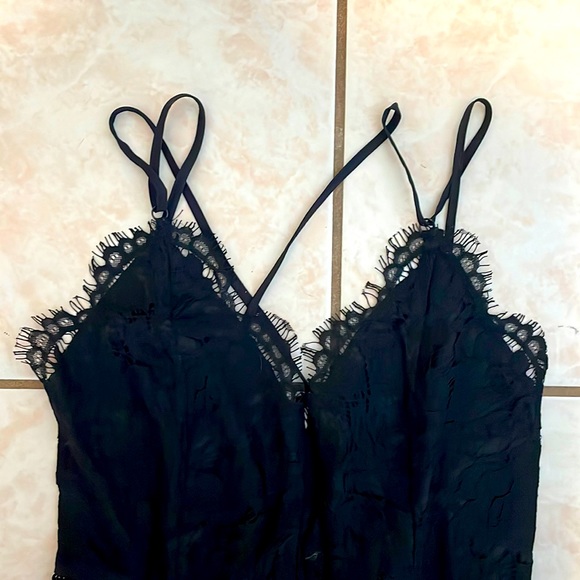 Lacy pants onsie for formal occasion or out to dinner! - Picture 4 of 5